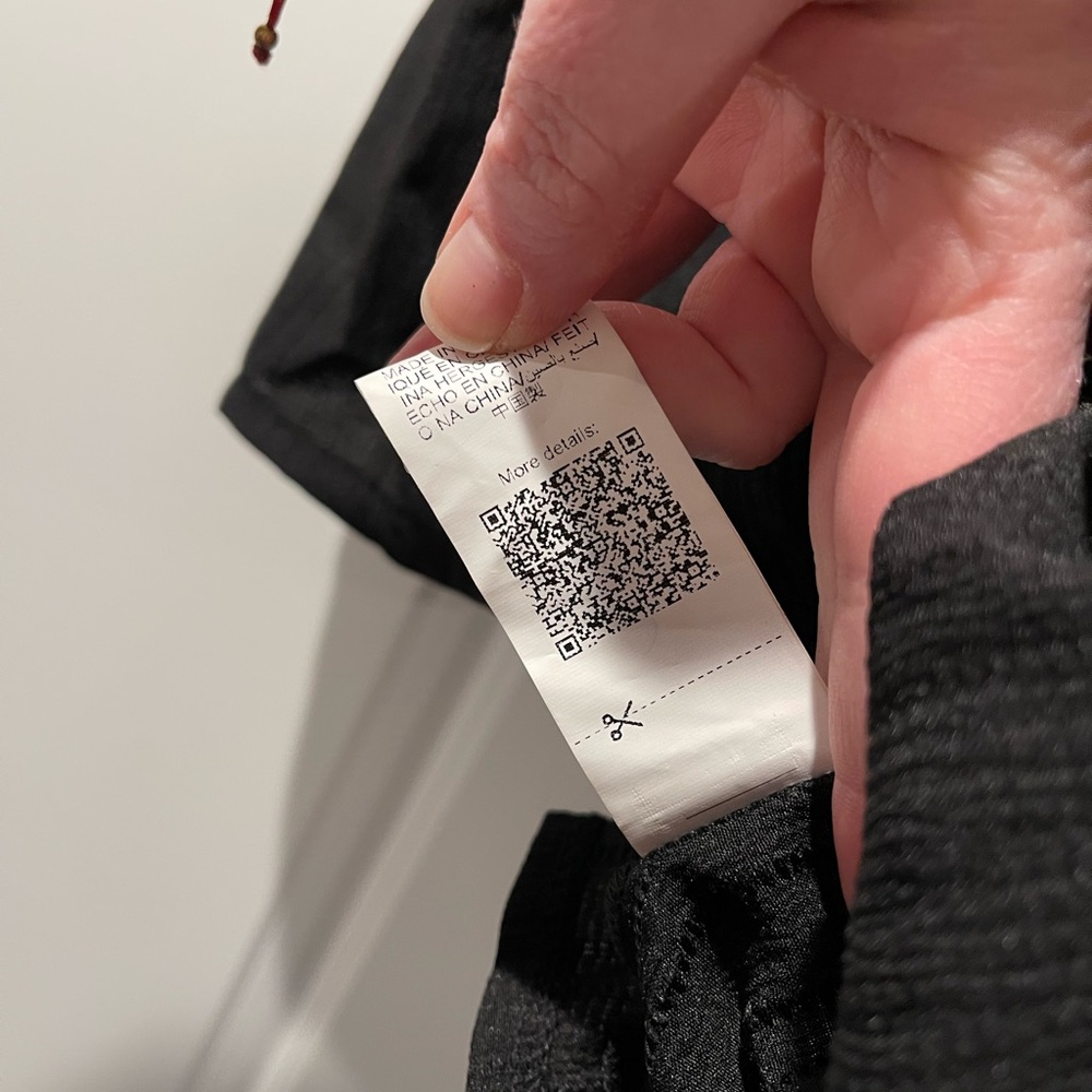 Y2K Black Lace Trim Top - Picture 4 of 6